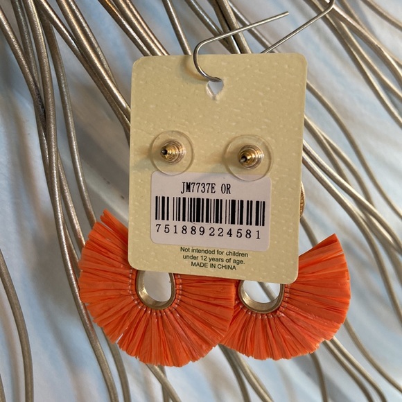 Jane Marie fun post earrings NWT - Picture 2 of 3